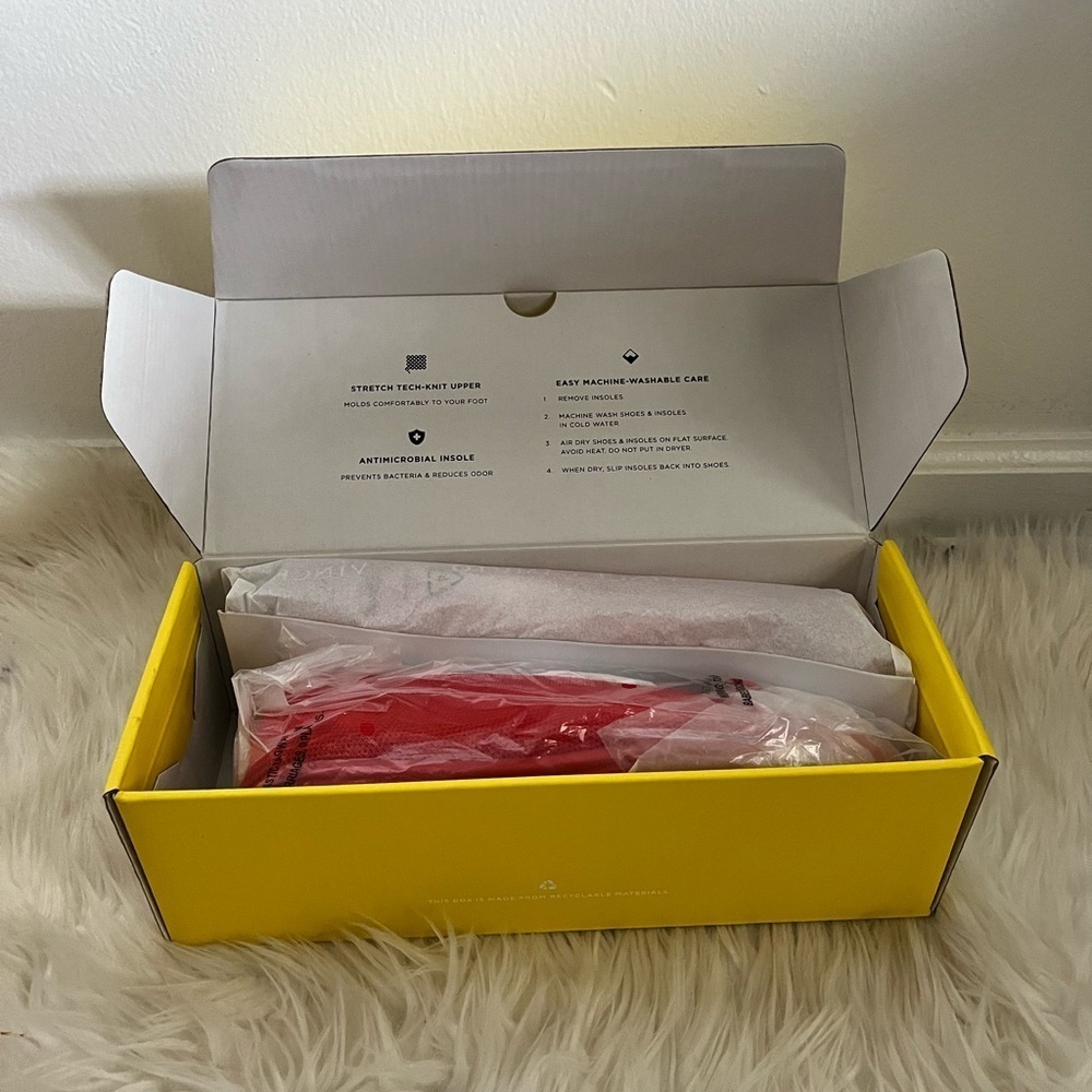 NIB Vince Camuto Flanna Ballet Flat - Picture 6 of 7